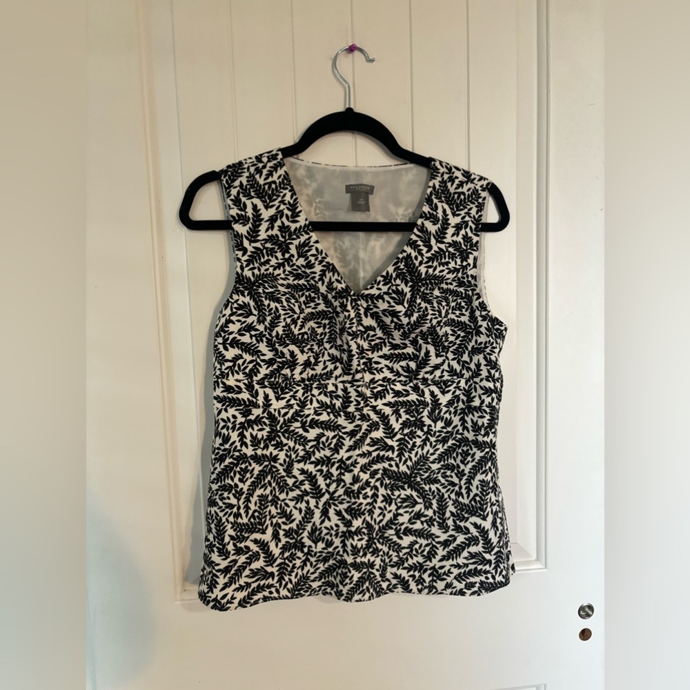 Ann Taylor Petites Shell sleeveless blouse Size 6P
